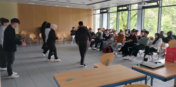 IK_Theater1.jpg  