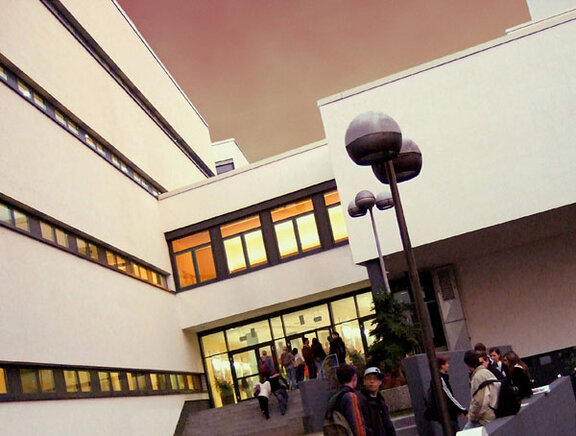 Schule_1.jpg