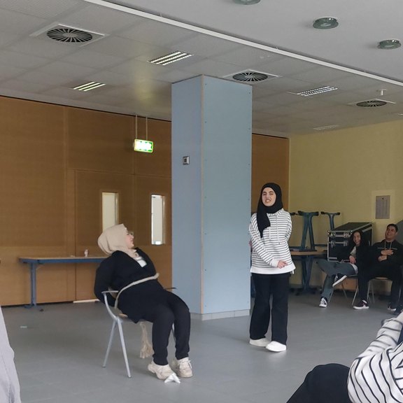 IK_Theater3.jpg  