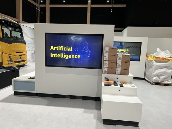 DHL_Innovation_Center_1.jpeg  