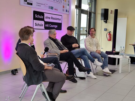 Besuch_Pfeil1.jpeg